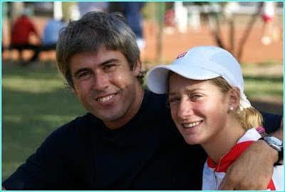 Victoria Bosio junto a Federico Murray, quien comenzó a entrenarla cuando ella tenía apenas 12 años.